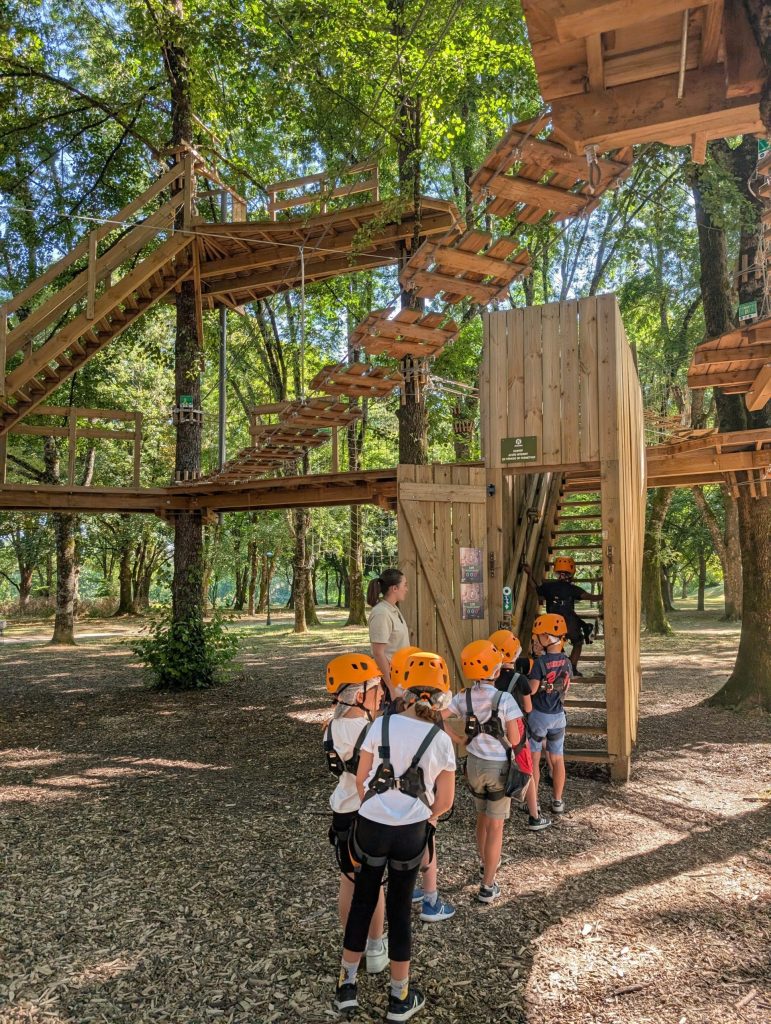 Sortie scolaire accrocamp