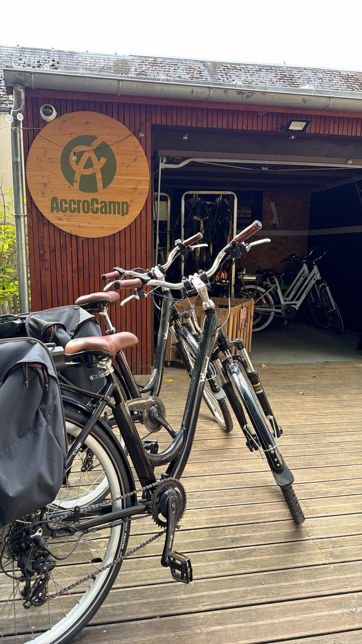Location de vélos en famille à Chartres AccroCamp